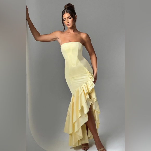 babyboo Dresses & Skirts - BABYBOO Angelina maxi dress - lemon - small